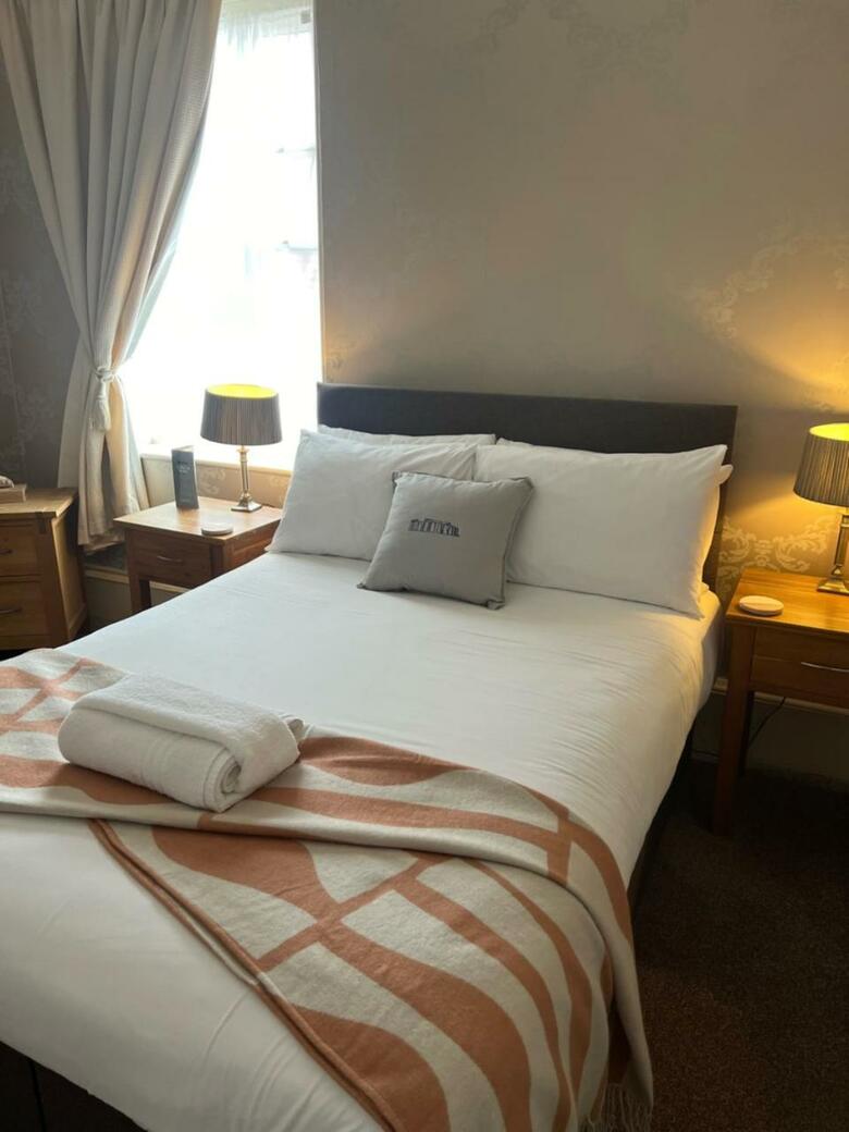 Hostal Fairlawn House