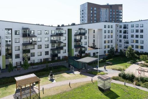 Apartamento Stylish New 1br Apt In Aurinkolahti
