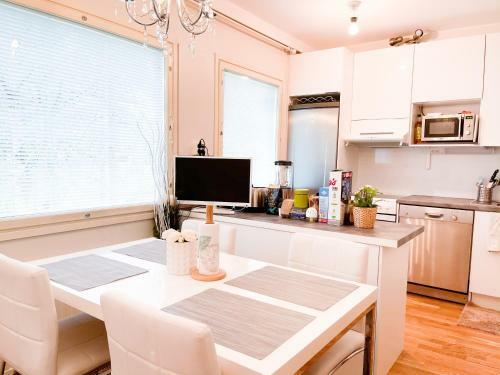 3bed Apartment 18 Mins By Metro To Helsinki Centre