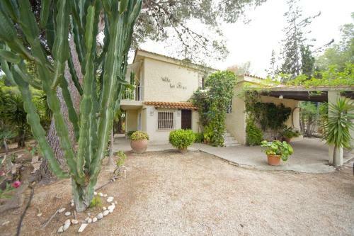 Villa Los Pinos