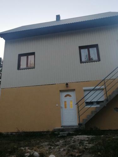 Apartman Pino