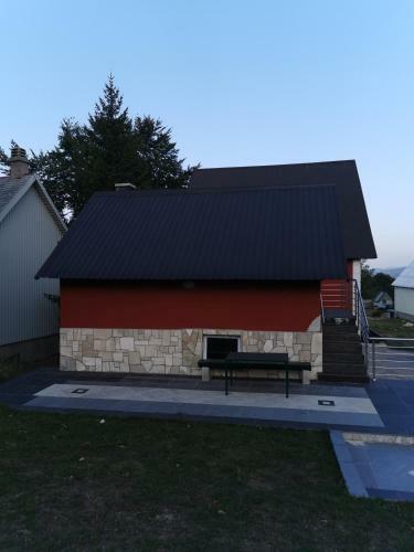 Apartmani Razvr?je