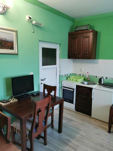 Apartmani Razvr?je