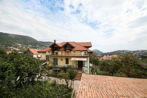 B&B Kebont�