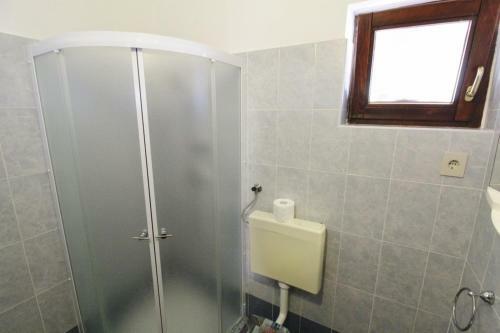 Hostal Apartments Zambratija With Sea View