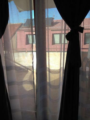 Happiness Apartment Center