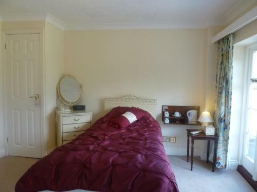 Tyrrells Ford Hotel