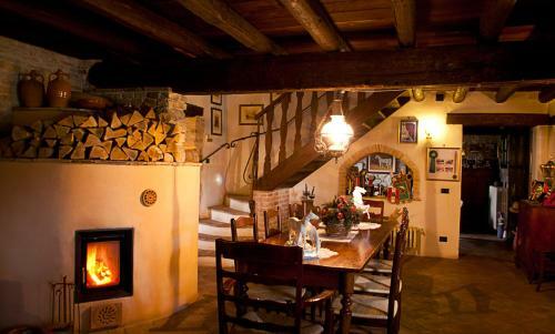 B&B Casa Medievale Del Mugnaio (1300)