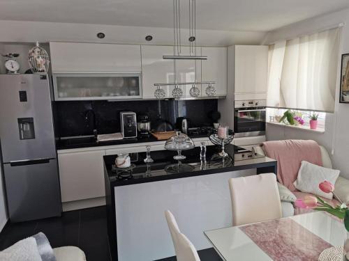 Apartments By The Sea Zavalatica, Korcula - 17728