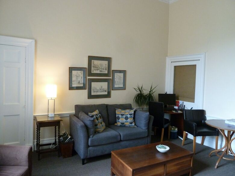 Hostal Edgar Townhouse