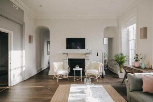 Halcyon Apartments