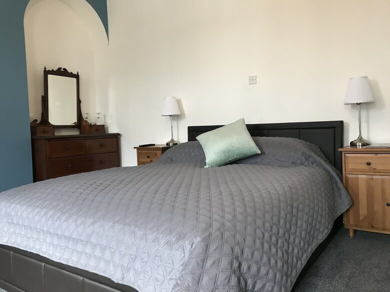 Hostal Lynwood House