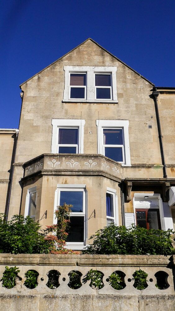 Hostal Lynwood House