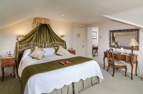 Apsley House Hotel