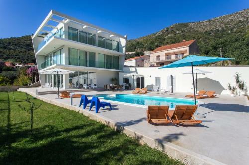 Beautiful Villa Radiance