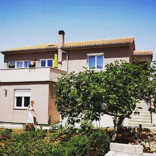 Apartmani Zara