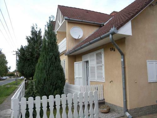 Apartments In Balatonkeresztur 37924