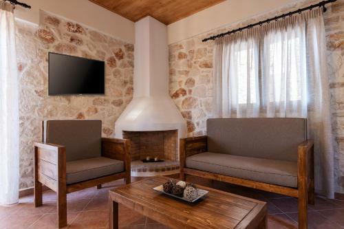 Maritina Houses