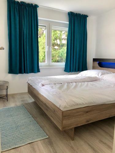 J�nos Apartman