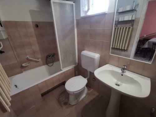 Holiday Home In Balatonmariaf�rdo 26243