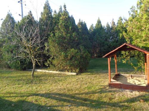 Holiday Home In Balatonmariaf�rdo 19443