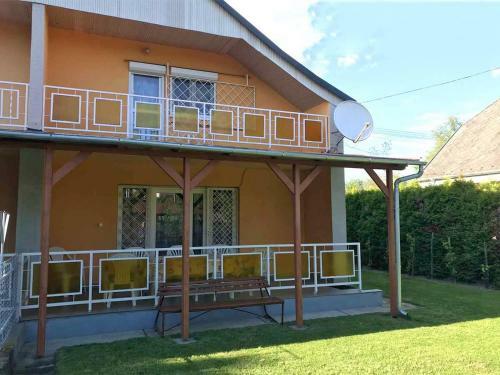 Holiday Home In Balatonmariaf�rdo 19593