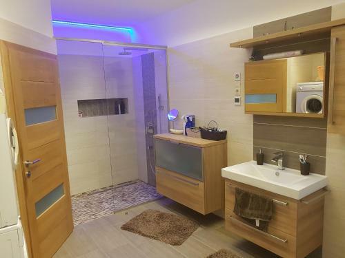 Apartamento Andrea Nyaral�h�z Balatonm�riaf�rd?