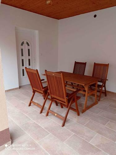Apartment In Balatonlelle 40765