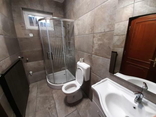 42 F�r�helyes Apartman