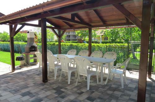3 F�s Apartman