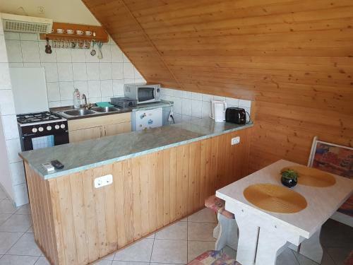 Panna Apartmanh�z