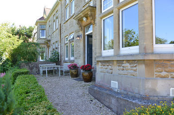 Bed & Breakfast High Beeches B & B