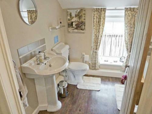 Dotty Cottage