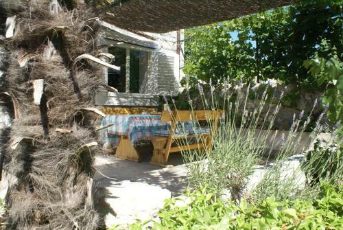 Holiday House With Wifi Zlarin - 17998