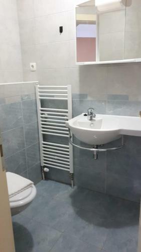Hostal Vinarija Zlatar