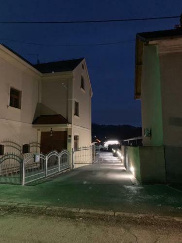 Hostal Vinarija Zlatar