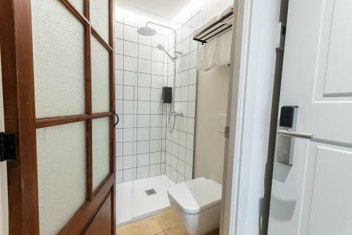 Hotel Unic - Turisme D'interior