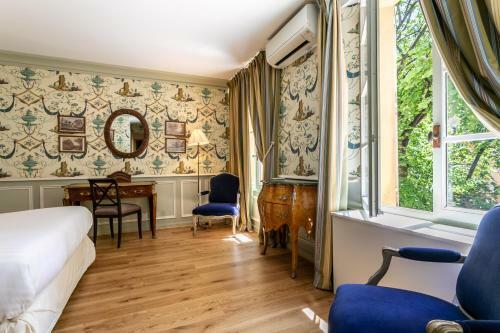 Hotel Caf� De Paris