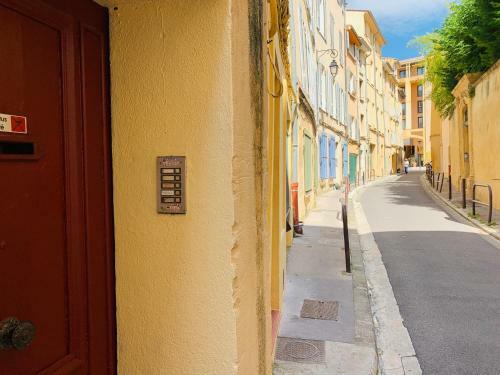 Hostal Chambre Le Merindol