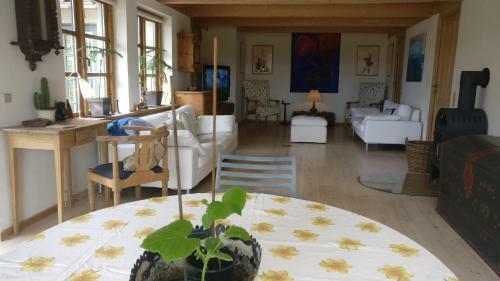 Maglebo Naturving�rd & Guest House