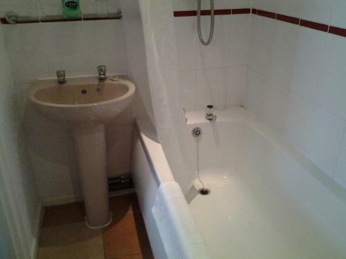 Hostal Abingdon Guest Lodge