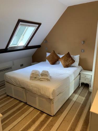 High Tor Hotel
