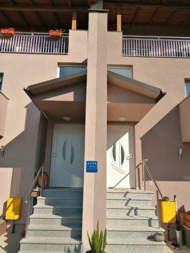 Apartamento Luka