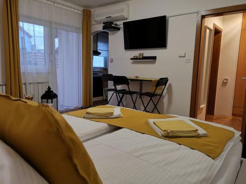 Studio Apartman Comodo