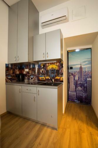 Metropolis Apartments
