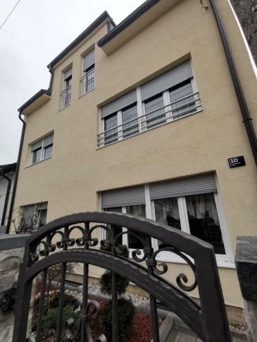 Apartman Fenjer