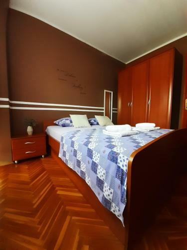 Apartment Gloria
