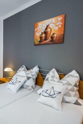 Apartments Silver