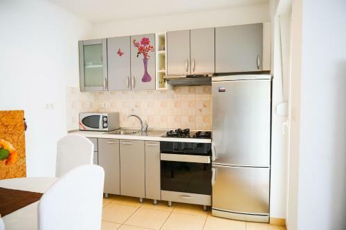 Floral Apartment