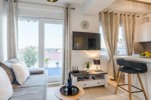 City Colours Apartment
